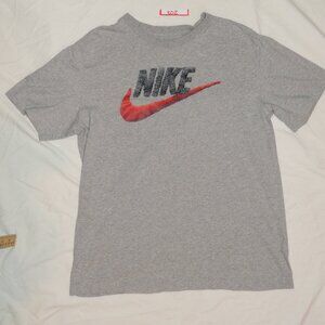 Nike T-Shirt